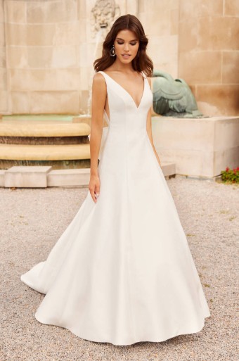 Paloma Blanca 5027 #0 thumbnail